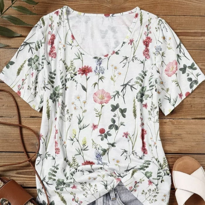 Women's Floral Short Sleeved Vacation Pullover V-neck Casual Top T-shirt