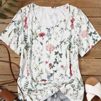 Women's Floral Short Sleeved Vacation Pullover V-neck Casual Top T-shirt